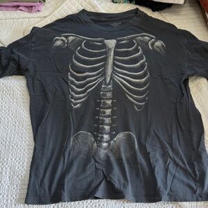 American Eagle Oversized Gray Ribcage Graphic Tee